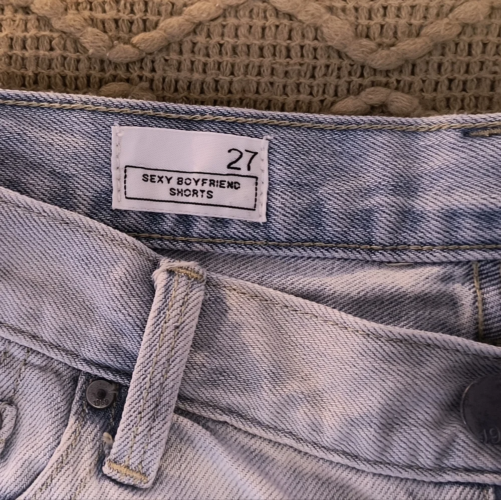 Women's Gap shorts - Picture 2 of 4